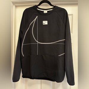 Nike Men's Black Crewneck Sweater